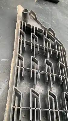 Second-hand car spare part Front Bumper Grille for SEAT LEON (5F1) 1.0 TSI OEM IAM references 5F0853667  