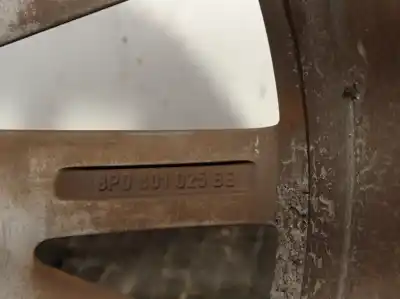 Автозапчастина б/у шина для audi a3 (8p) 2.0 tdi посилання на oem iam 8p0601025be aluminio 16p r177.5jx17h2et56