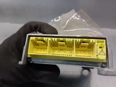 Peça sobressalente para automóvel em segunda mão centralina de airbag por toyota corolla (_e12_) 2.0 d-4d (cde120_) referências oem iam 8917002260  210213101