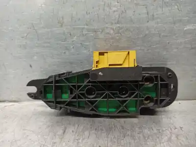 Автозапчастина б/у передні вікний вмикач для jaguar s-type 2.5 v6 executive посилання на oem iam 2r8314540cc  