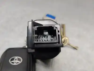 Peça sobressalente para automóvel em segunda mão botão start/stop por toyota yaris 1.5 16v cat referências oem iam 15f451  15f451