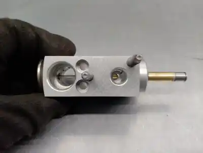 Pezzo di ricambio per auto di seconda mano valvola di espansione per renault captur ii (hf_) tce 100 (hfmt) riferimenti oem iam 922700490r  