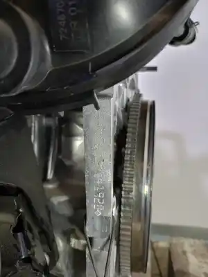 Peça sobressalente para automóvel em segunda mão motor completo por renault captur ii (hf_) tce 100 (hfmt) referências oem iam h4mc632 r141920 8201730059