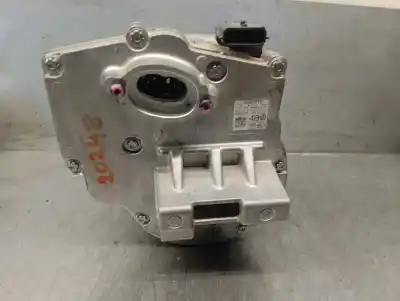 Pezzo di ricambio per auto di seconda mano compressore aria condizionata per renault captur ii (hf_) tce 100 (hfmt) riferimenti oem iam 926003211r  