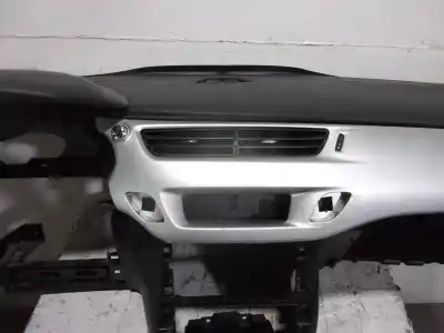 Pezzo di ricambio per auto di seconda mano pannello per citroen c3 ii (sc_) 1.4 hdi 70 (sc8hzc sc8hr0 sc8hp4) riferimenti oem iam 8247f7  