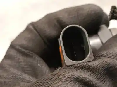 Автозапчасти б/у рампа инжектора за audi a8 d3 (4e2, 4e8) 4.0 tdi quattro ссылки oem iam 057130763h  f00r001615