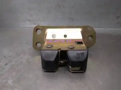 Pièce détachée automobile d'occasion coffre / serrure de porte pour volvo s40 berlina 1.9 diesel références oem iam 30802821