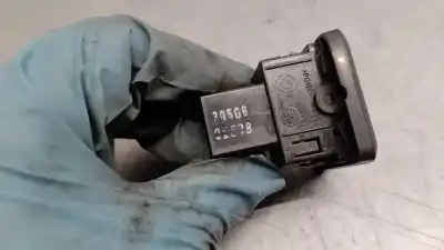 Second-hand car spare part left front power window switch for fiat 500 (312_) 1.2 (312axa1a) oem iam references 3053062257b  