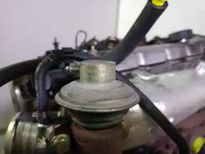 Peça sobressalente para automóvel em segunda mão motor completo por volvo s40 berlina 1.9 diesel referências oem iam d4192t2 8251375 c013183