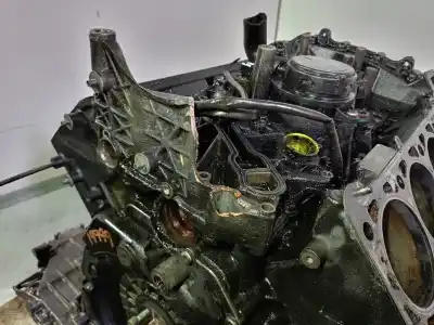 Second-hand car spare part block for audi a8 d3 (4e2, 4e8) 4.0 tdi quattro oem iam references  057103021c 002569