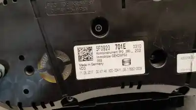 Peça sobressalente para automóvel em segunda mão quadrante por seat leon (5f1) 1.6 tdi referências oem iam 5f0920701e vd0 a2c12361800