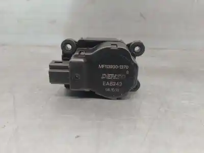 Peça sobressalente para automóvel em segunda mão motor de abertura da comporta de sofagem por land rover range rover velar 2.0 diesel cat referências oem iam mf1139301370