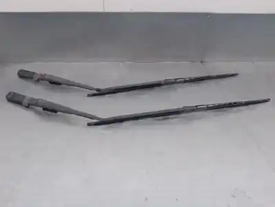 Pezzo di ricambio per auto di seconda mano braccio tergicristallo anteriore destro per iveco daily iv furgón 35s14 c, 35s14 c/p, 35s14 v, 35s14 v/p, 35c14 v,... riferimenti oem iam 504086799