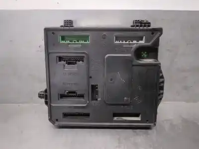Pièce détachée automobile d'occasion BOÎTES À FUSIBLES pour RENAULT SCÉNIC III (JZ0/1_)  Références OEM IAM 284B17882R  S180098101