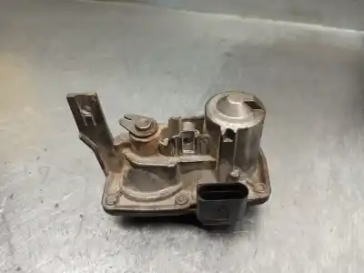 Peça sobressalente para automóvel em segunda mão Borboleta De Admissão por SEAT LEON (5F1) 1.6 TDI Referências OEM IAM 04L131501C  51500205