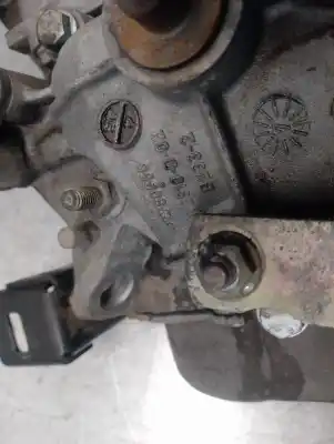 Pezzo di ricambio per auto di seconda mano riduttore per lancia y10 1.1 cat riferimenti oem iam 7702718  