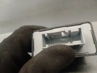 Автозапчастина б/у електронний модуль для volkswagen jetta (1k2) 1.9 tdi посилання на oem iam 1t0907357  5la00837960