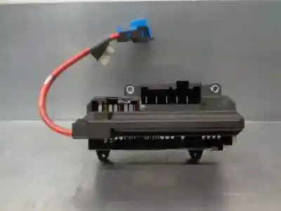 Second-hand car spare part fuse box unit for bmw serie 7 (e65/e66) 3.0 turbodiesel cat oem iam references 61136900583  