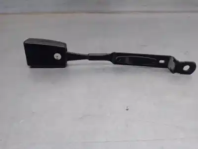 Автозапчасти б/у крюк для пояса за volkswagen caddy ka/kb (2k) * ссылки oem iam 2k0857877d  33046821