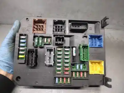 Recambio de automóvil de segunda mano de caja reles / fusibles para peugeot 508 allure referencias oem iam 9664992380  s180121005g
