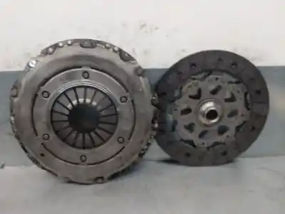 Peça sobressalente para automóvel em segunda mão KIT DE EMBREAGEM por RENAULT MEGANE II BERLINA 5P  Referências OEM IAM 7701477695  1864002551
