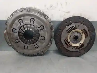 İkinci el araba yedek parçası DEBRIYAJ KITI için OPEL VIVARO  OEM IAM referansları 4405433  324034410