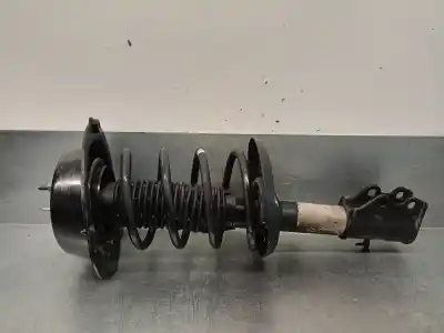 Recambio de automóvil de segunda mano de AMORTIGUADOR DELANTERO IZQUIERDO para PEUGEOT 508 I (8D_)  referencias OEM IAM 9676831880  