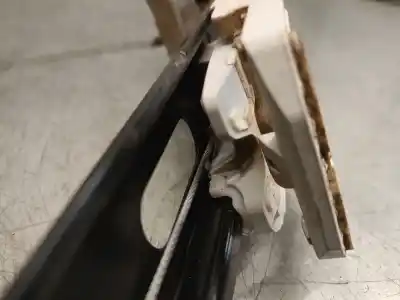 Second-hand car spare part driver left window regulator for seat leon (5f1) 1.6 tdi oem iam references 5f4837461d  