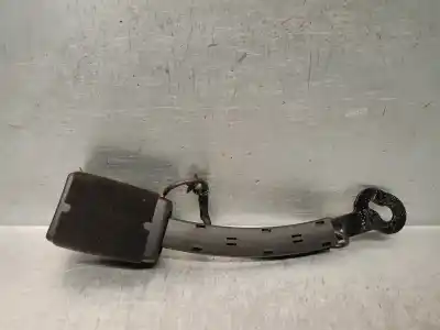 Pezzo di ricambio per auto di seconda mano gancio cintura anteriore destro per seat leon (5f1) 1.6 tdi riferimenti oem iam 5f0857756