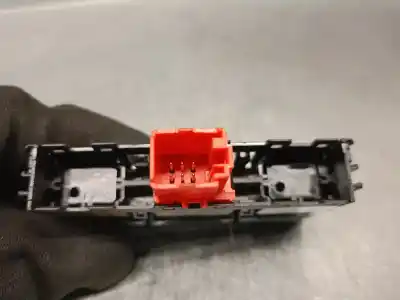 Second-hand car spare part switch for seat leon (5f1) 1.6 tdi oem iam references 5f0927137  