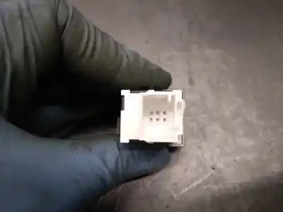 Second-hand car spare part hazard warning lights for peugeot 508 i (8d_) 1.6 thp oem iam references 96662380ze  