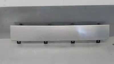 Peça sobressalente para automóvel em segunda mão moldagem por land rover evoque 2.2 sd4 cat referências oem iam bj32045r61ab