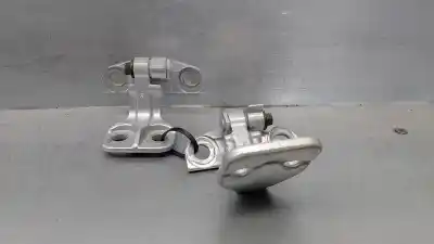 Second-hand car spare part hinge for land rover evoque 2.2 sd4 cat oem iam references bj32228a64aa  