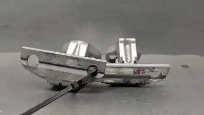 Second-hand car spare part hinge for land rover evoque 2.2 sd4 cat oem iam references bj32228a65aa  bj32228a67aa