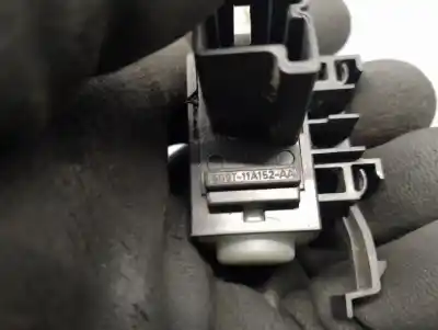 Second-hand car spare part switch for land rover evoque 2.2 sd4 cat oem iam references 6g9t11a152aa  6g9t11a152aa