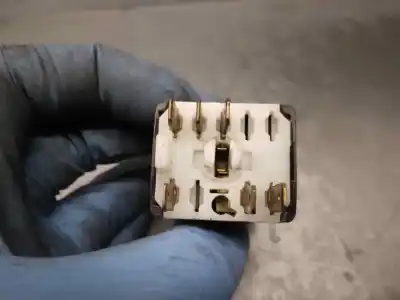 Second-hand car spare part headlights switch for renault 9 1.4 gtl avenue oem iam references c1j  