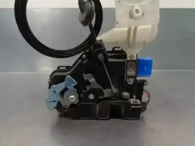 Second-hand car spare part left front door lock for volkswagen caddy ka/kb (2k) 1.9 tdi oem iam references 3d1837015ap  