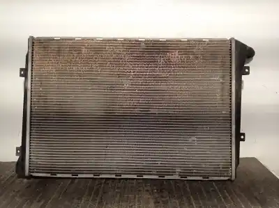 Автозапчастина б/у водяний радіатор для volkswagen jetta (1k2) 1.9 tdi посилання на oem iam 1k0121251am  