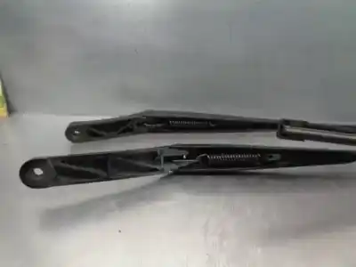 Автозапчастина б/у передній правий річок склоочисника для volkswagen passat b6 variant (3c5) 2.0 tdi посилання на oem iam 3c1955409c  3c1955410b