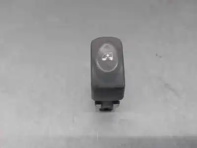 Peça sobressalente para automóvel em segunda mão BOTÃO / INTERRUPTOR ELEVADOR VIDRO DIANTEIRO ESQUERDO por RENAULT SCENIC (JA..)  Referências OEM IAM 7700432962  