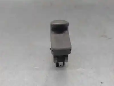 Second-hand car spare part left front power window switch for renault scenic (ja..) 1.9 dci authentique oem iam references 7700432962  