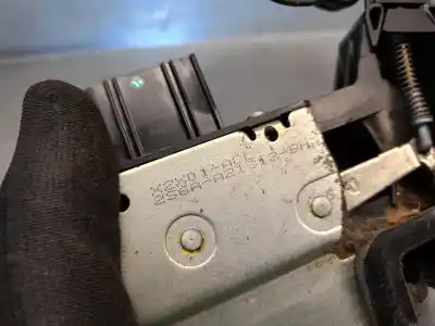 Pezzo di ricambio per auto di seconda mano serratura porta anteriore destra per ford fusion (cbk) 1.4 tdci cat riferimenti oem iam 2s6aa21812bh  