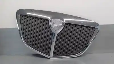 Автозапчастина б/у передня решіта для lancia ypsilon (101) 1.3 multijet 16v platino (66kw) (10.2006->) посилання на oem iam 735425960