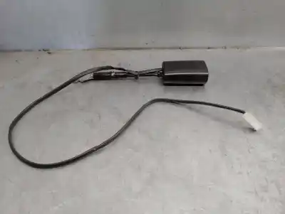 Pezzo di ricambio per auto di seconda mano gancio cintura anteriore sinistro per alfa romeo 147 (190) 1.6 16v cat riferimenti oem iam 735278773