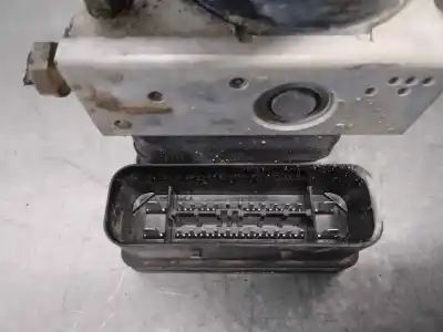 Pezzo di ricambio per auto di seconda mano abs per ford transit connect (tc7) 1.8 tdci cat riferimenti oem iam 6s432m110aa  10020700784