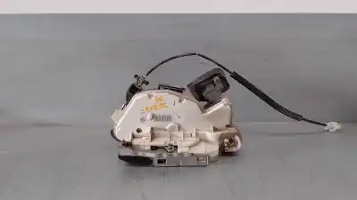 Автозапчастина б/у замок передніх дверей лівий для seat leon (5f1) 1.4 16v tsi посилання на oem iam 5k1837015j