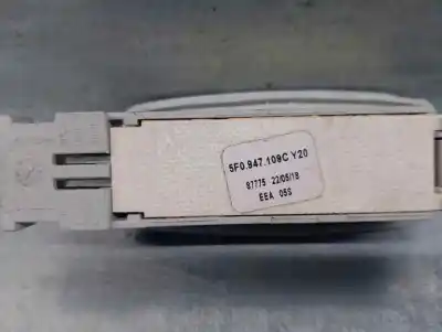 Автозапчасти б/у внутренний свет за seat leon (5f1) 1.4 16v tsi ссылки oem iam 5f0947109c  
