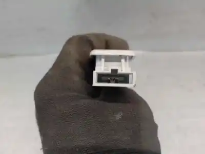 Автозапчасти б/у внутренний свет за seat leon (5f1) 1.4 16v tsi ссылки oem iam 5f0947109c  