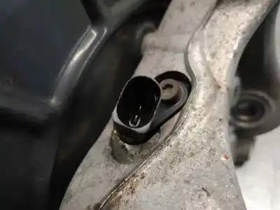 Автозапчасти б/у передняя правая кулачка за volkswagen passat b6 variant (3c5) 2.0 tdi ссылки oem iam 3c0407254f  