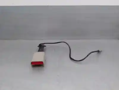 Tweedehands auto-onderdeel riem haak voor mazda cx-7 (er) 2.2 mzr-cd awd (er10a) oem iam-referenties eh6657620a